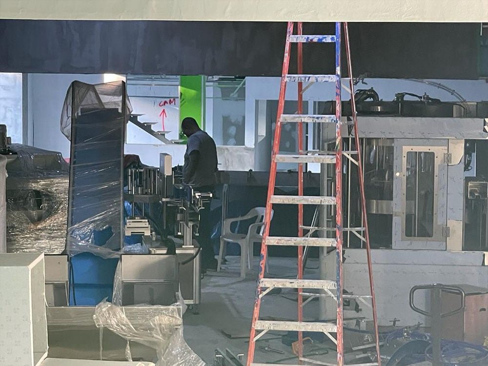 Yemen 12000BPH Small bottle water production line1