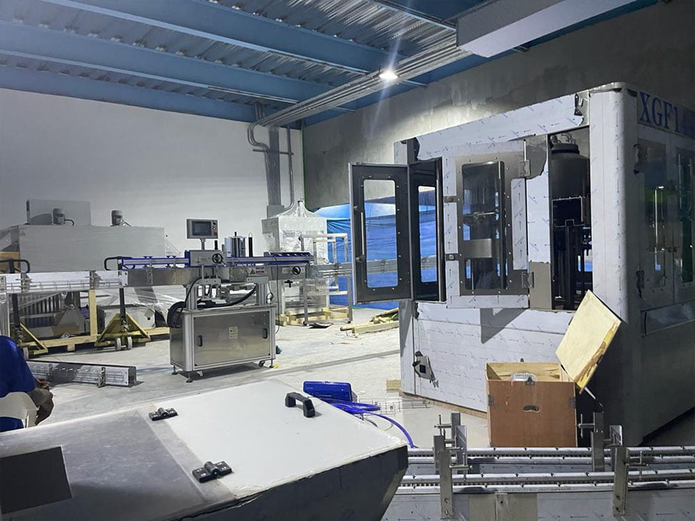 Yemen 12000BPH Small bottle water production line2